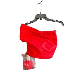 NWT Commense red cotton one strap crop top side zipper bonus flower pin Size M